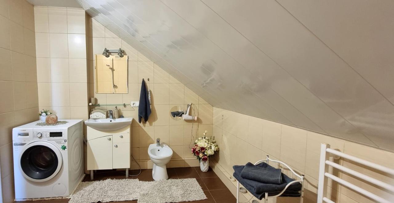 Sveciu Namai Kamile Villa Siauliai  Luaran gambar